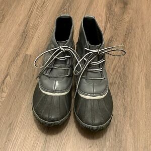 Sorel out n about waterproof rain boots